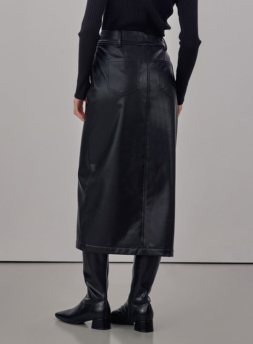 俐落前開岔皮革窄裙